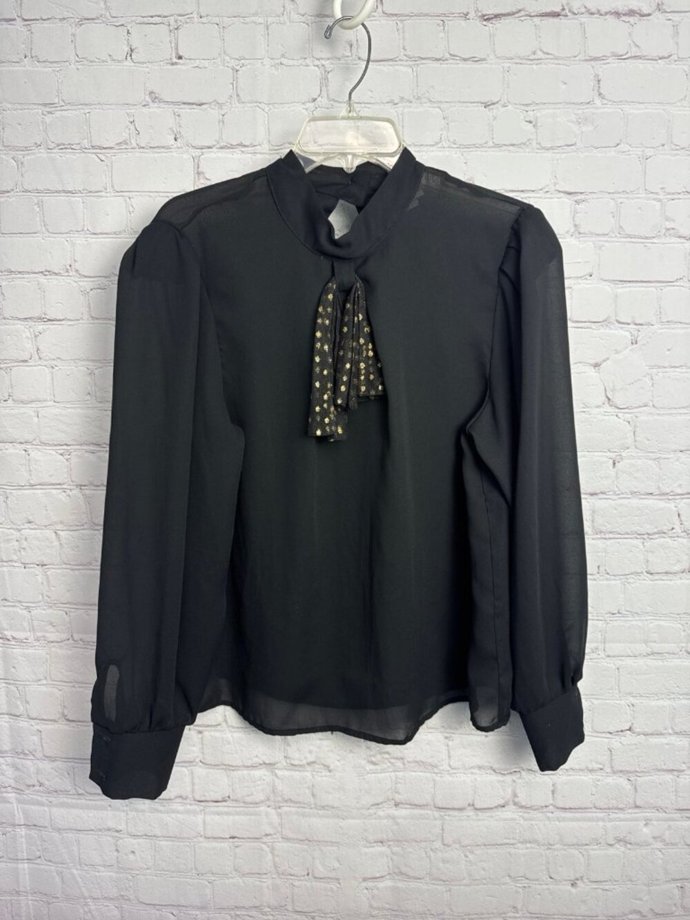 Oraré long sleeve blouse with gold spotted necktie scarf vintage one size